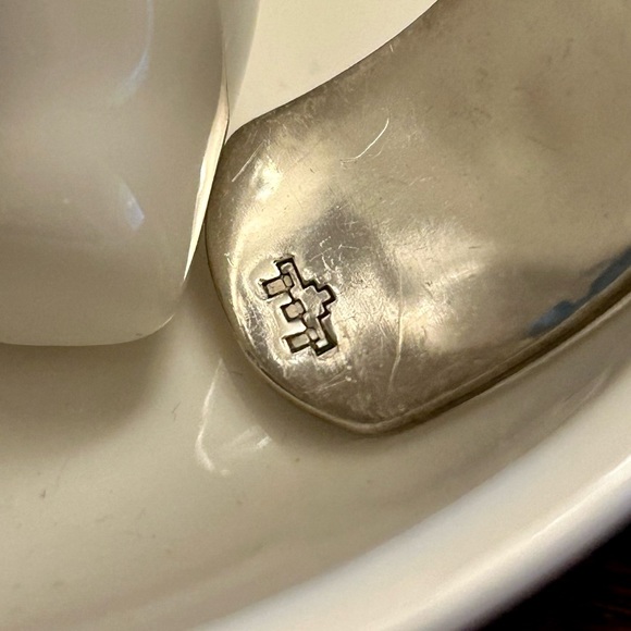 Man In The Maze with Bear Claws Sterling Silver Cuff Bracelet.  Vintage. - Picture 6 of 16